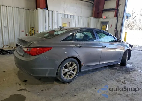 2011 Hyundai Sonata Se z USA, uszkodzony, nr VIN 5NPEC4AC9BH130393
